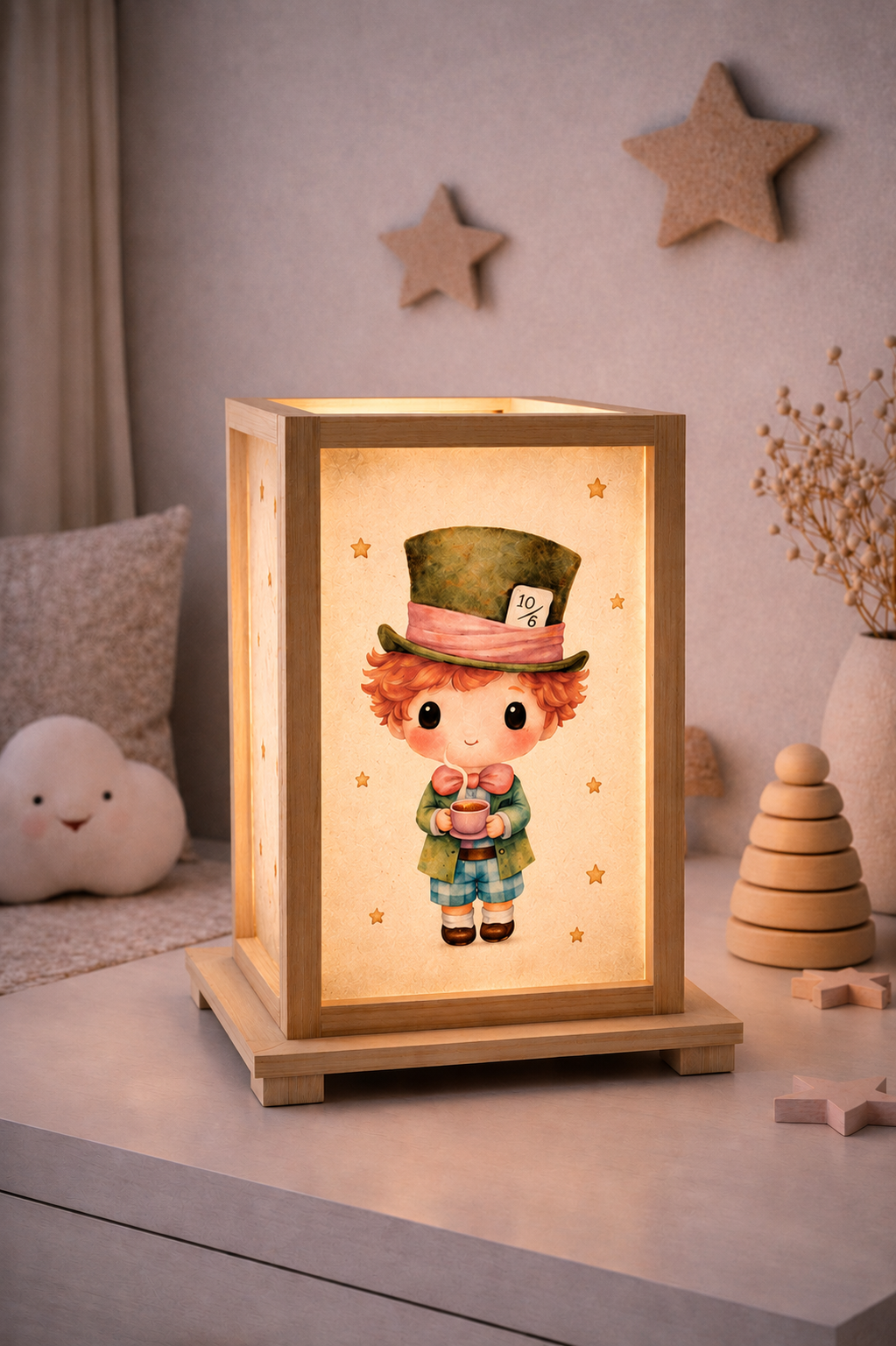 Lampade in Legno Alice nel Paese delle Meraviglie